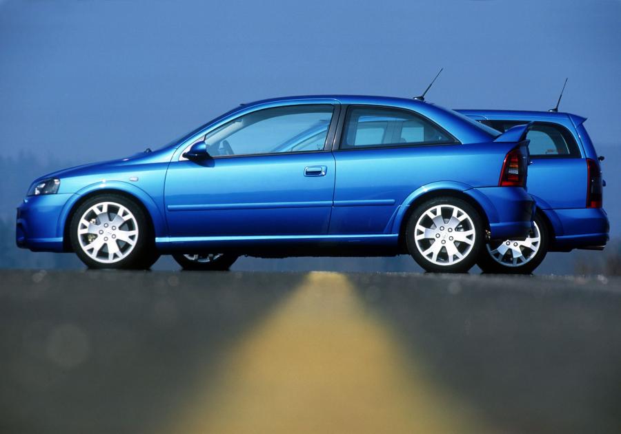  Opel Astra Caravan OPC (G) 2002 года  (фото 1 из 22)